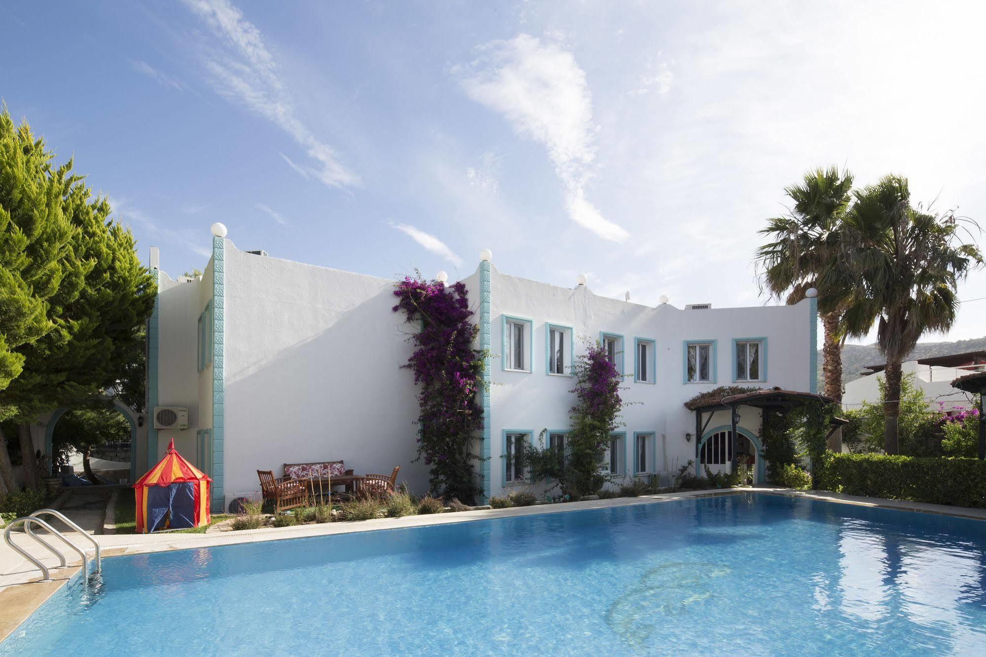 Istanbul Hotel Bodrum 투르크부쿠 외부 사진
