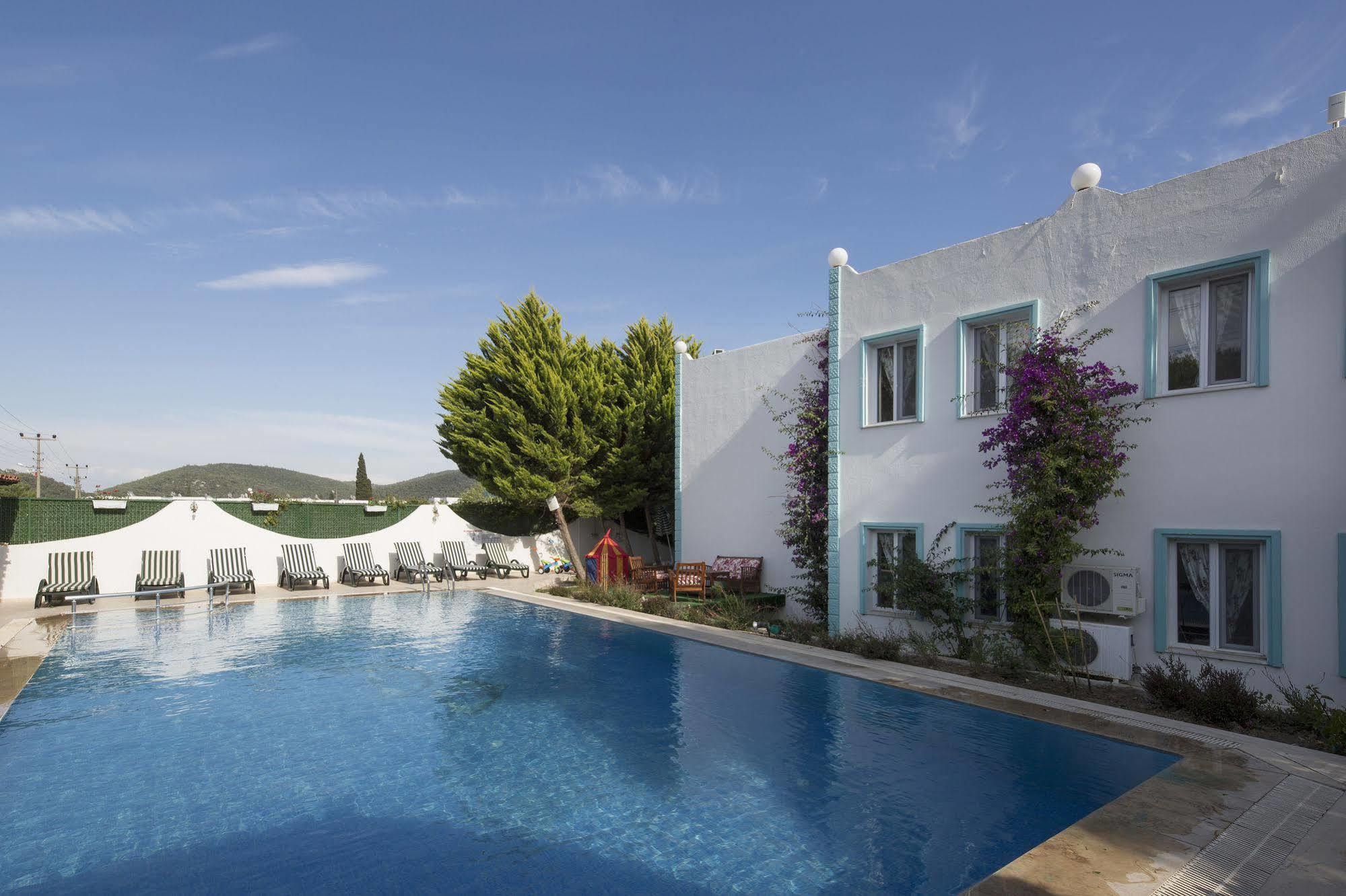 Istanbul Hotel Bodrum 투르크부쿠 외부 사진